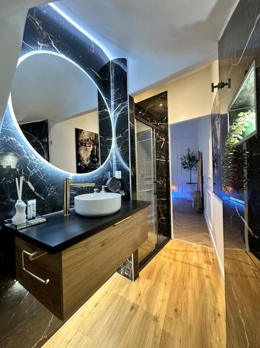 Les Chambres D Excellence Spa Sete Exterior photo